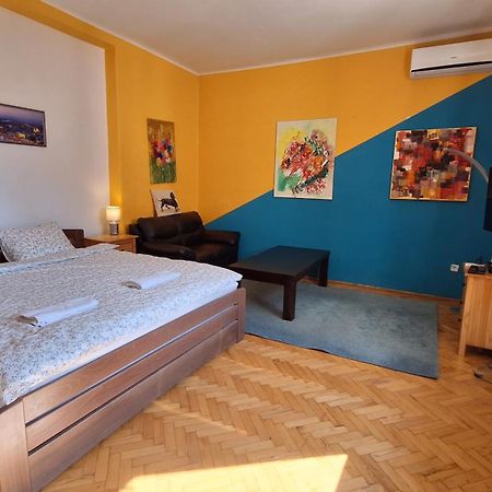 Great Buda Apartman Budapest Exterior photo